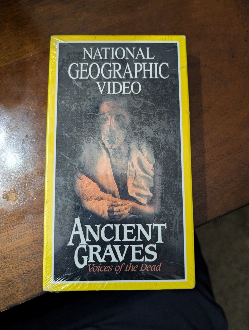 National Geographic: Ancient Graves: Voices of the Dead- Egypt (VHS, 1998) NEW